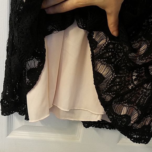 ☘3 for $24☘Black and blush lace dress - Picture 3 of 8